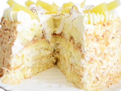 Bolo De Abacaxi E Coco